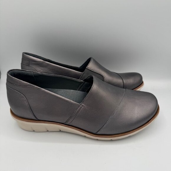 Dansko Women's Julia Slip On Wedge Loafer Metallic Pewter Size 40 - Picture 2 of 7